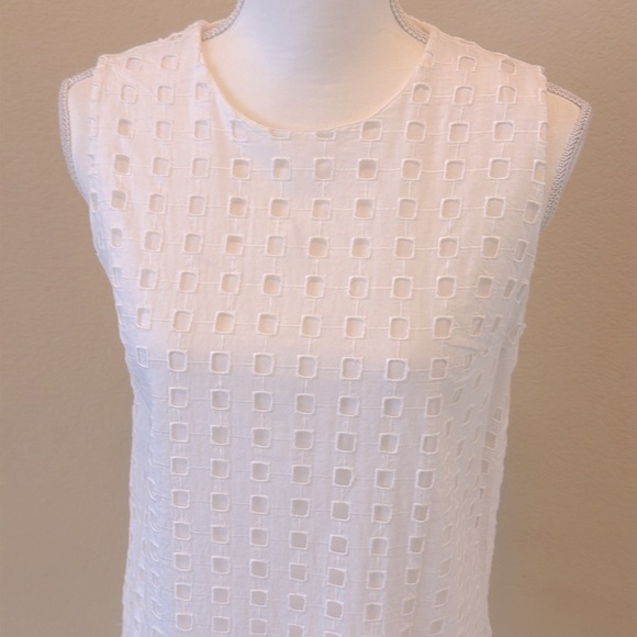 GAP White Eyelet Dress - Picture 5 of 16